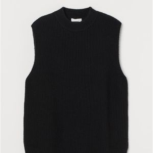 H&M Woman's Black Rib Knit Sweater Vest | Size Medium